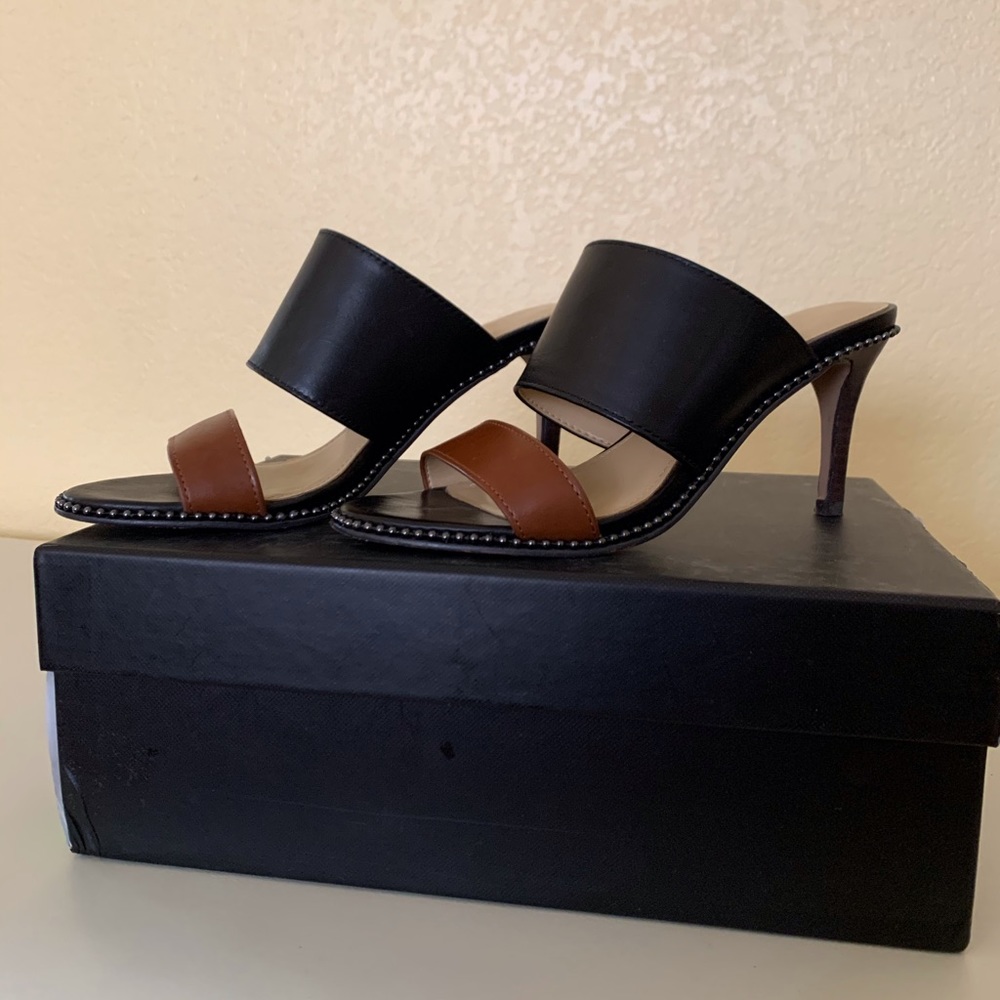 Coach Willia Mat Calf Heels (Saddle/Black)